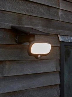 Luxform Intelligent Solar Montevideo 500 Lumen Security Light -Tuin Decoratie 8719099291078 N